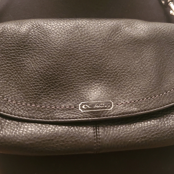 Coach Wristlet Black Pebble Leather - Picture 3 of 5